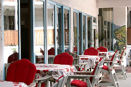 Above: Winter breakfast sample; Below: Summer breakfast seating near the outdoor pool